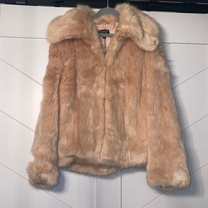 TOPSHOP FAUX FUR COAT